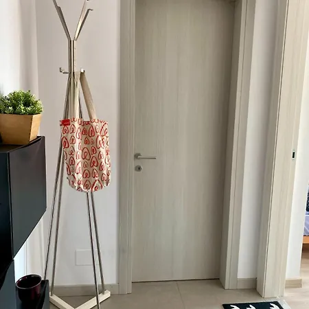 Independence * Bükreş