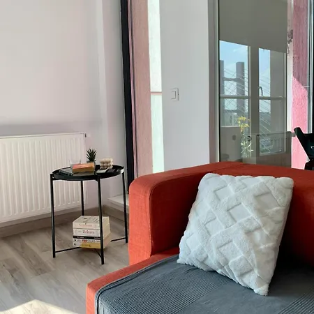 Apartment Independence Bucharest