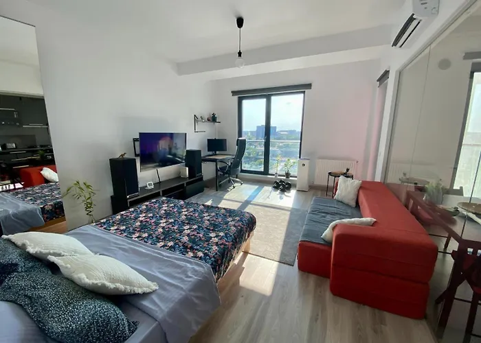 Independence * Bucareste