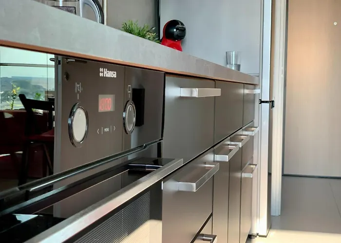 Independence * Bucareste