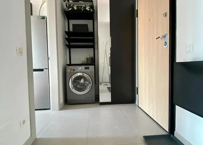 Independence * Βουκουρέστι